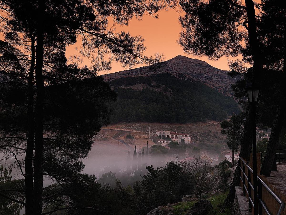 Hondos Classic Hotel & Spa Nestani Eksteriør bilde